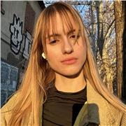 Profesora de química y matemáticas capaz de dar clases a alumnos de diferentes niveles